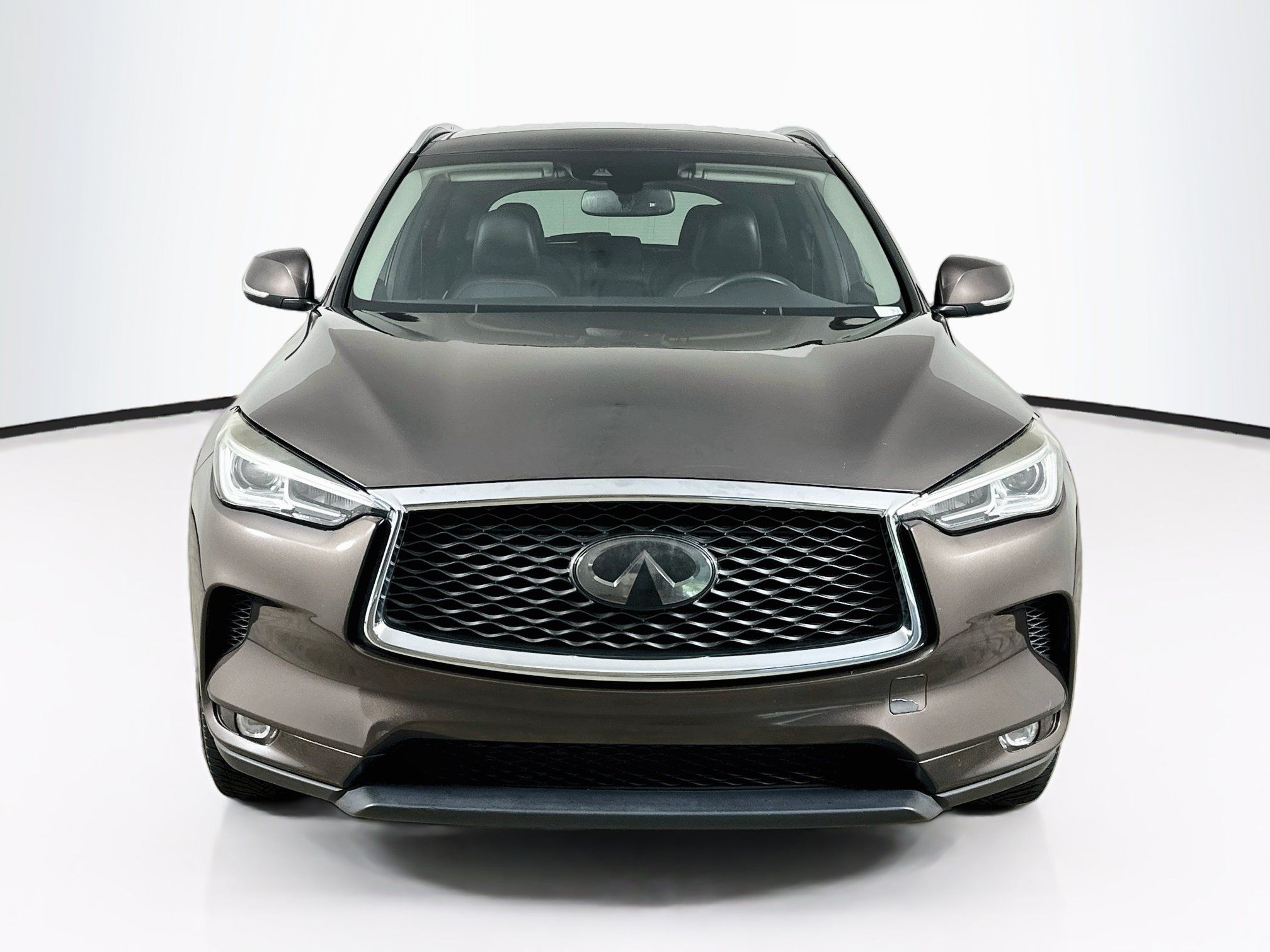 Used 2019 INFINITI QX50 Luxe FWD image 2