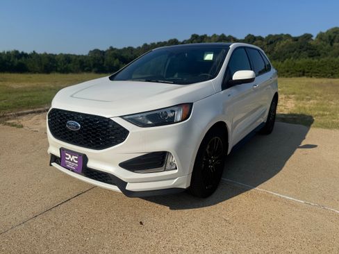 New 2024 Ford Edge ST-Line AWD/4WD image 30