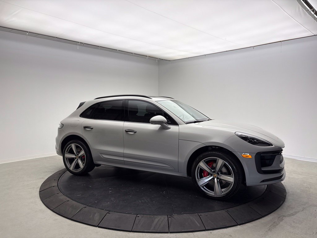 Certified 2023 Porsche Macan S AWD/4WD image 8