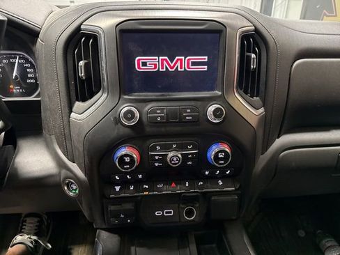 Used 2021 GMC Sierra 2500 Denali w/ Denali Ultimate Package AWD/4WD image 7