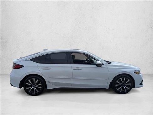 Used 2022 Honda Civic EX-L image 4