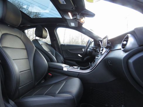 Used 2021 Mercedes-Benz C 300 4MATIC Sedan image 13