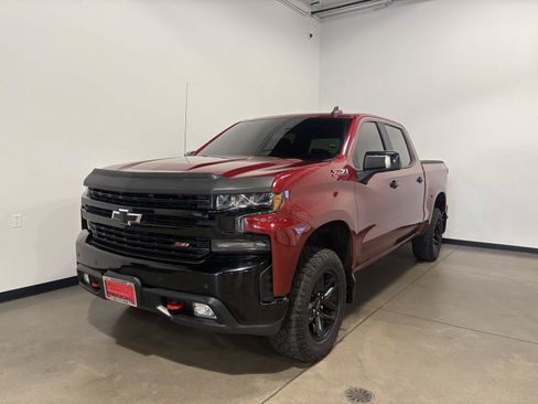 Used 2019 Chevrolet Silverado 1500 LT Trail Boss AWD/4WD image 9