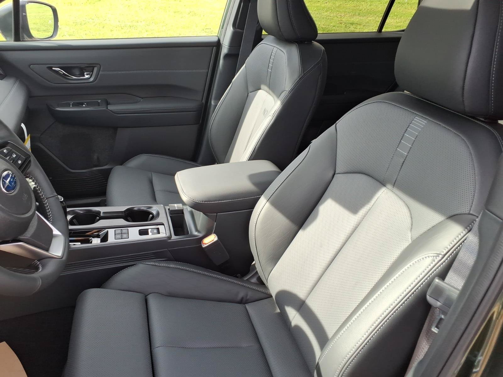 New 2026 Subaru Outback Touring AWD/4WD image 5