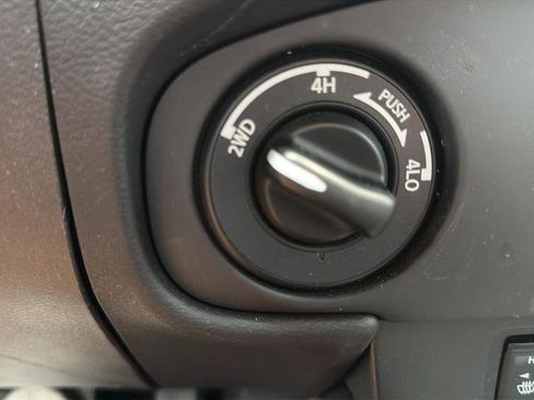 Certified 2023 Nissan Frontier PRO-4X w/ Pro Convenience Package image 25