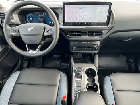 New 2025 Ford Bronco Sport Outer Banks w/ Sasquatch Outer Banks Package AWD/4WD image 2