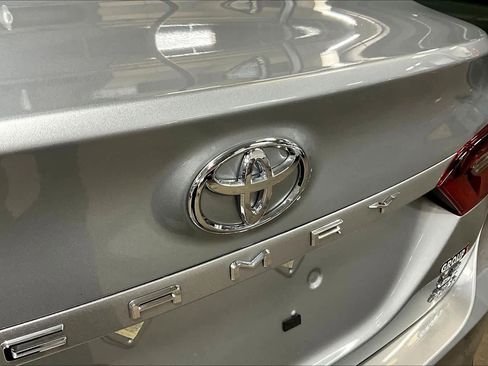 Used 2023 Toyota Camry LE image 29