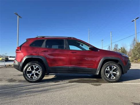 Used 2014 Jeep Cherokee Trailhawk w/ Leather Interior Group image 3