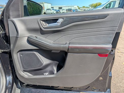 Used 2023 Ford Escape ST-Line w/ Tech Pack #1 image 40