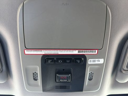 Used 2019 Toyota Camry XLE FWD image 20