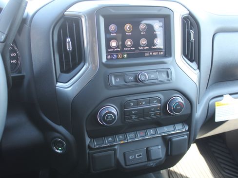 New 2026 Chevrolet Silverado 1500 Custom Trail Boss w/ Dark Appearance Package AWD/4WD image 15