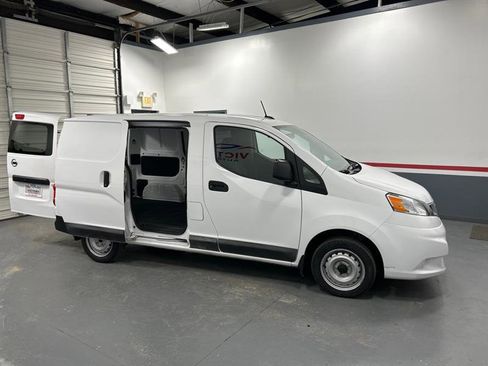 Used 2020 Nissan NV200 S w/ Back Door Glass Package image 8