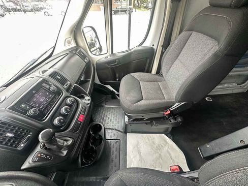 Used 2021 RAM ProMaster 2500 image 21