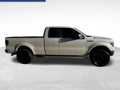 Used 2010 Ford F150 Lariat AWD/4WD image 1