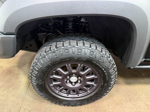 Used 2021 Chevrolet Colorado ZR2 w/ Colorado ZR2 Bison Edition image 89