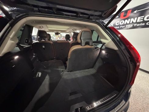 Used 2019 Volvo XC90 T6 Momentum w/ Advanced Package image 45
