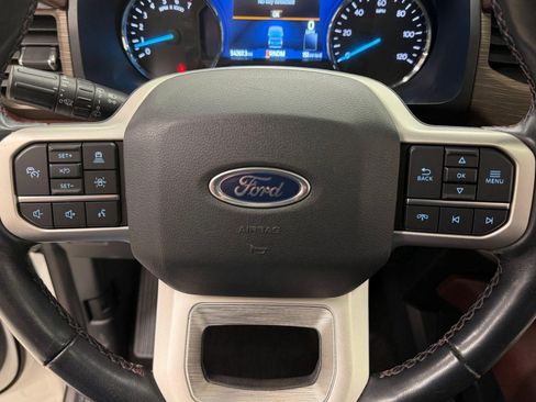 Used 2022 Ford Expedition Max Limited image 13