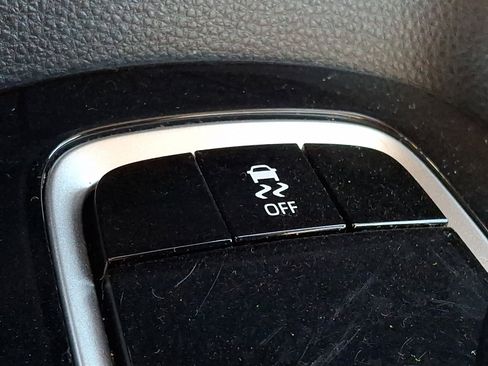 Used 2023 Toyota Corolla LE image 22