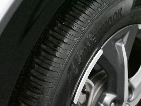 Used 2024 Honda HR-V EX-L image 13