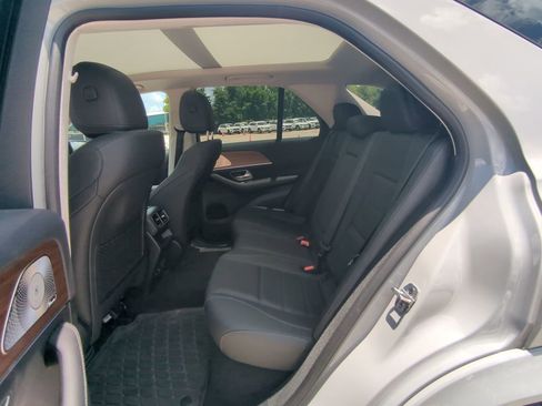 New 2025 Mercedes-Benz GLE 350 4MATIC image 5