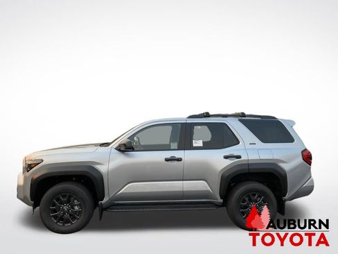 New 2026 Toyota 4Runner SR5 AWD/4WD image 4