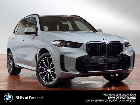 New 2026 BMW X5 xDrive40i w/ M Sport Package image 1