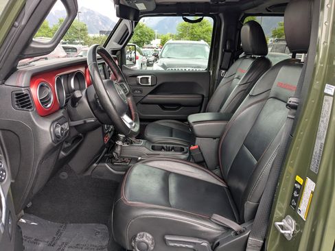 Used 2021 Jeep Wrangler Unlimited Rubicon AWD/4WD image 17