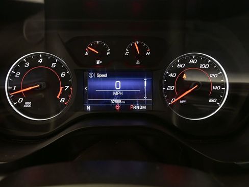 Used 2020 Chevrolet Camaro LT image 6