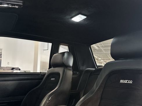 Used 1988 Ford Mustang LX image 16