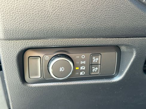 New 2025 Ford Ranger XLT w/ Equipment Group 301A High image 16