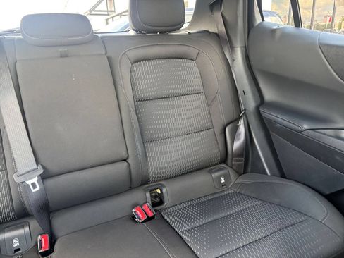 Used 2025 Chevrolet Equinox LT FWD image 37