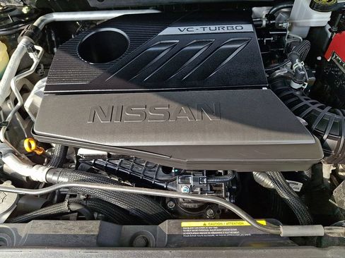 Used 2023 Nissan Rogue SV AWD/4WD image 28