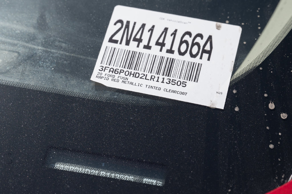 Used 2020 Ford Fusion SE FWD image 45