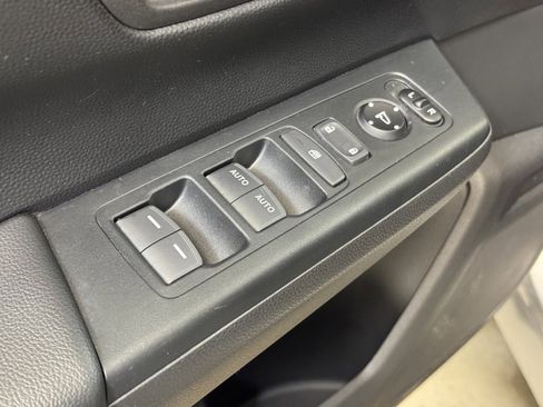 Used 2024 Honda CR-V Sport image 9