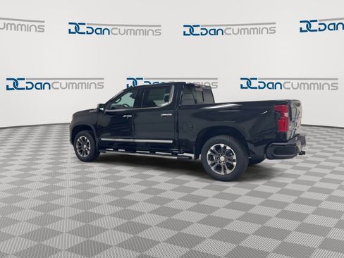 New 2026 Chevrolet Silverado 1500 High Country w/ Technology Package AWD/4WD image 6