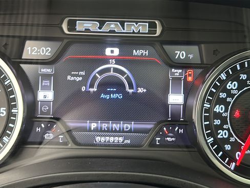 Used 2020 RAM 1500 Big Horn AWD/4WD image 20