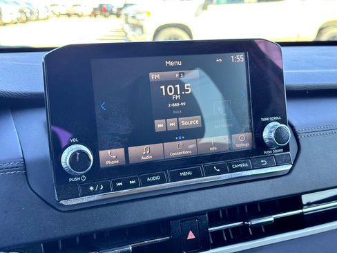 Used 2022 Mitsubishi Outlander ES image 27