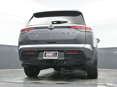 New 2026 Nissan Pathfinder SV w/ SV Premium Package FWD image 23