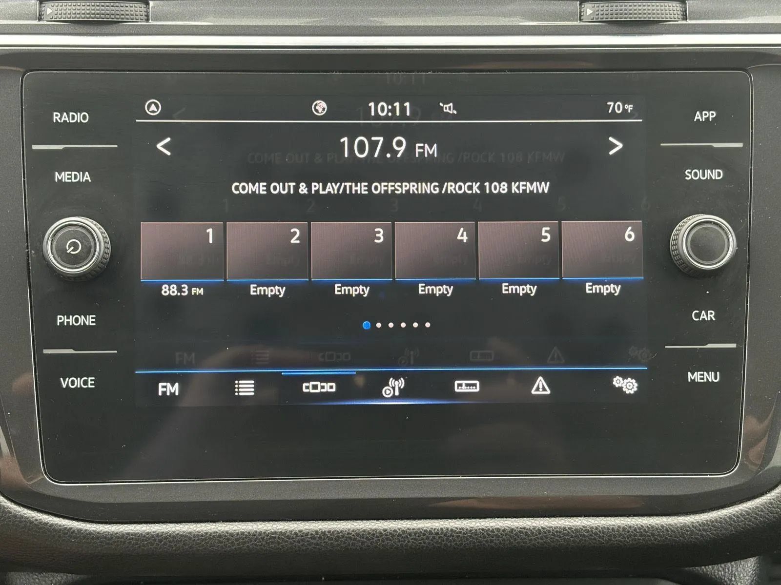 Used 2021 Volkswagen Tiguan S FWD image 19