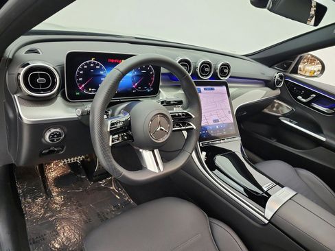 Used 2024 Mercedes-Benz C 300 Sedan image 9