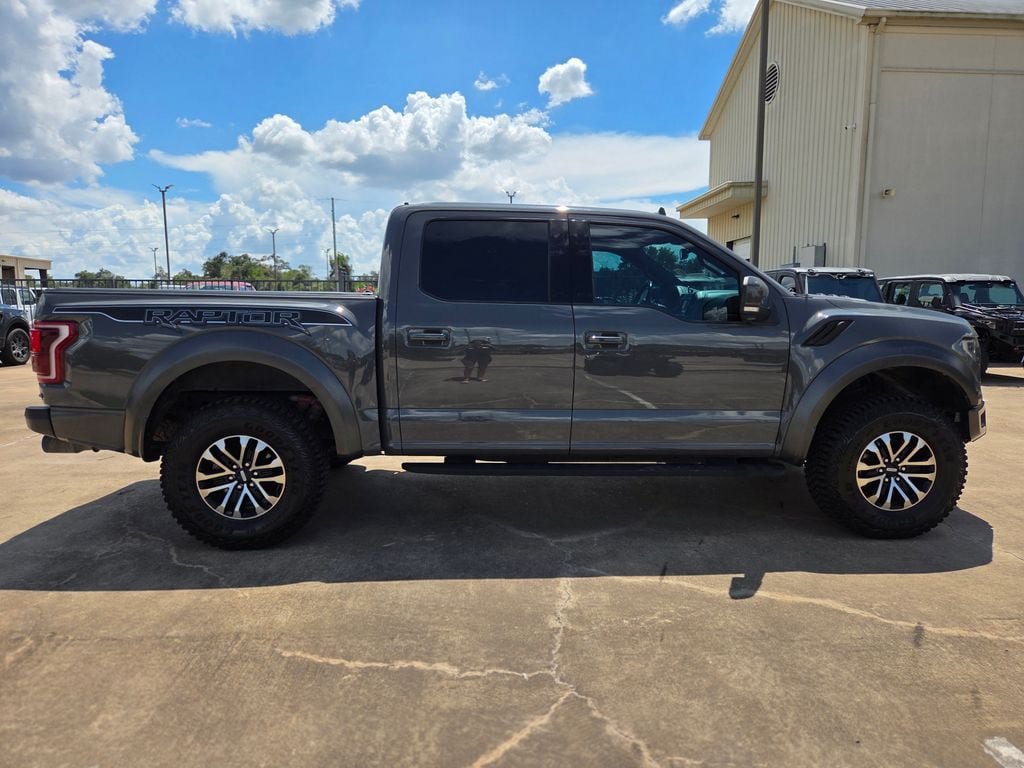 Used 2020 Ford F150 Raptor w/ Equipment Group 802A Luxury AWD/4WD image 4