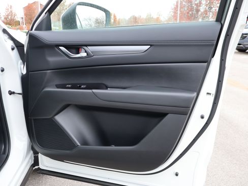 New 2025 MAZDA CX-5 AWD 2.5 S w/ Select Package image 9