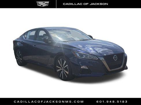 Used 2022 Nissan Altima 2.0 SR image 8