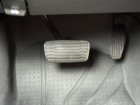 Used 2023 Chevrolet Tahoe LT w/ Luxury Package image 45