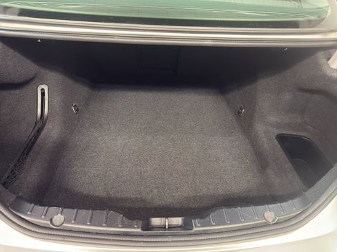 Used 2014 BMW 528i xDrive Sedan image 32