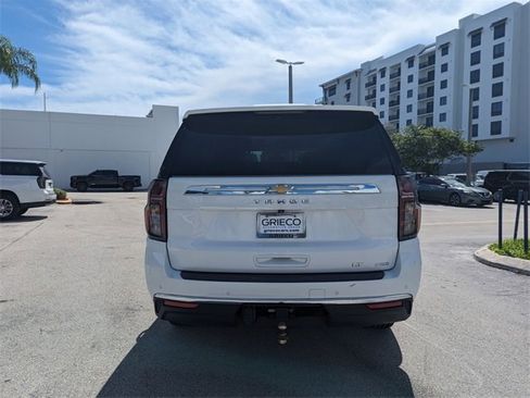 Used 2022 Chevrolet Tahoe LT w/ Luxury Package image 16