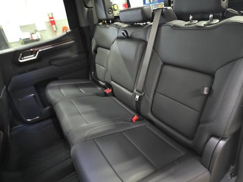 New 2026 Chevrolet Silverado 1500 LT Trail Boss w/ LT Trail Boss Premium Package AWD/4WD image 16