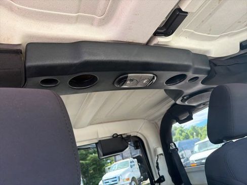 Used 2013 Jeep Wrangler Sport AWD/4WD image 15