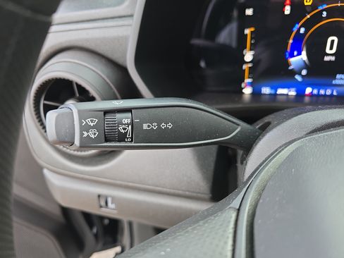 Used 2023 Chevrolet Colorado Trail Boss w/ LPO, Dark Essentials Package AWD/4WD image 22