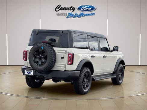 New 2025 Ford Bronco Outer Banks image 23